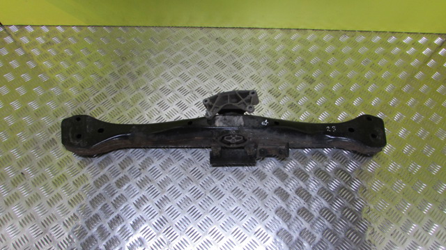 Крепление коробки передач 7P6399225D VAG