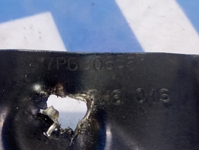 VAG 7P6806551 в наличии Ирпень