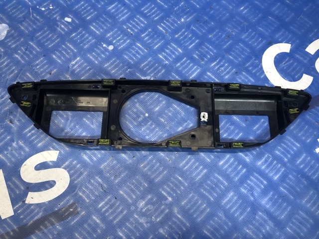 VAG 7P68588639B9 в наличии Украина