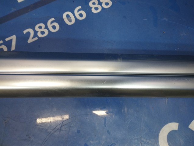 VAG 7P6860044BSTY Рейлинг крыши правый в наличии Запорожье