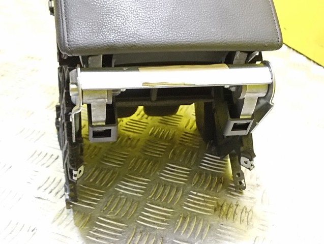 VAG 7P6864207C в наличии Сумы