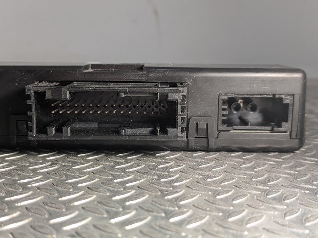 7P6907530F VAG Модуль "Диагностический интерфейс" купить в Полтава