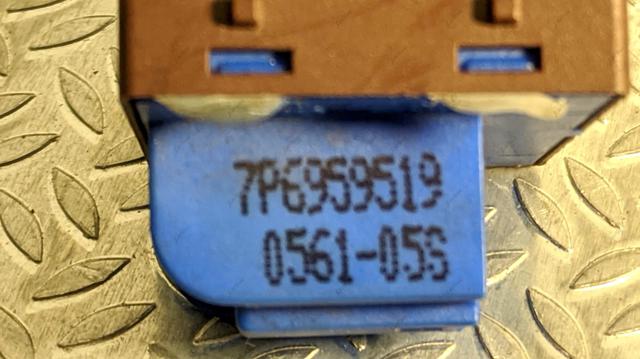 VAG 7P6959519 в наличии Харьков