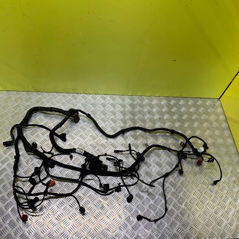 Жгут проводов моторного отсека 7P6972610 VAG