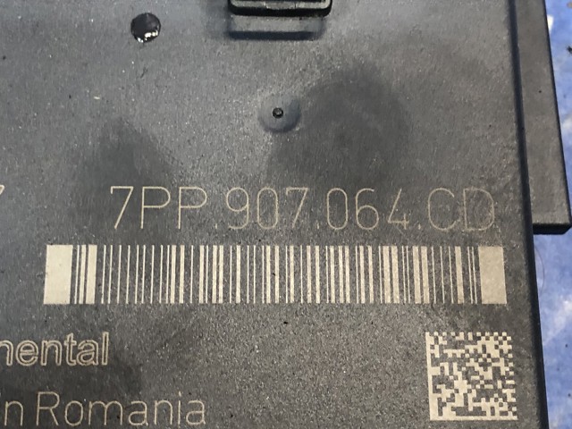 PORSCHE 7PP907064CT в наличии Чернигов