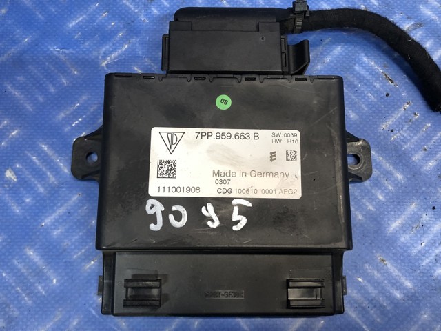 Стабилизатор напряжения 7PP959663B VAG