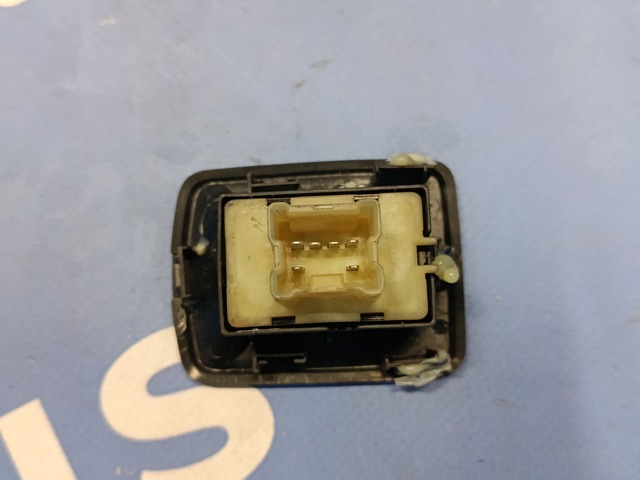 809608963R RENAULT купить в Киев
