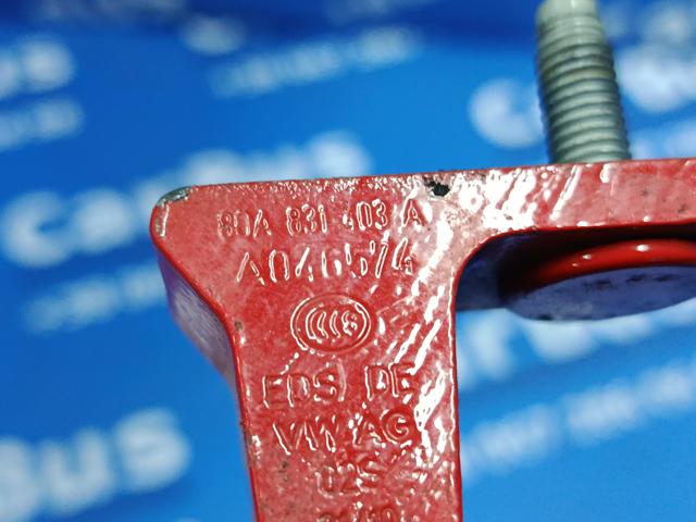 80A831403A VAG Петля двери передней левой купить в Черновцы
