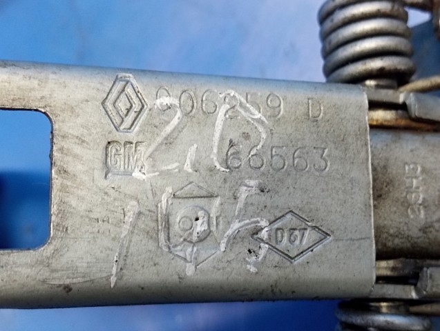 8200006259 RENAULT Ограничитель открывания двери багажного отсека (фургон) купить в Кривой Рог