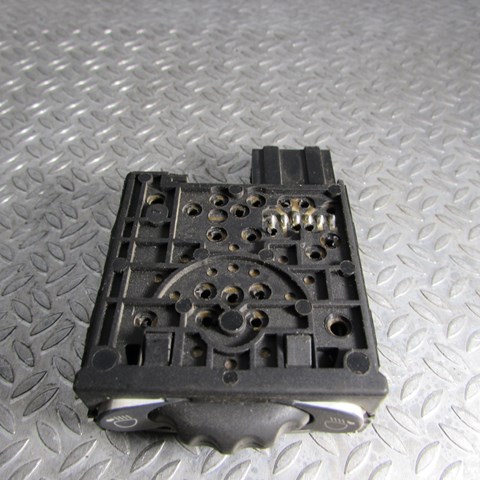 8200022569 RENAULT Кнопка (регулятор) корректора фар купить в Чернигов