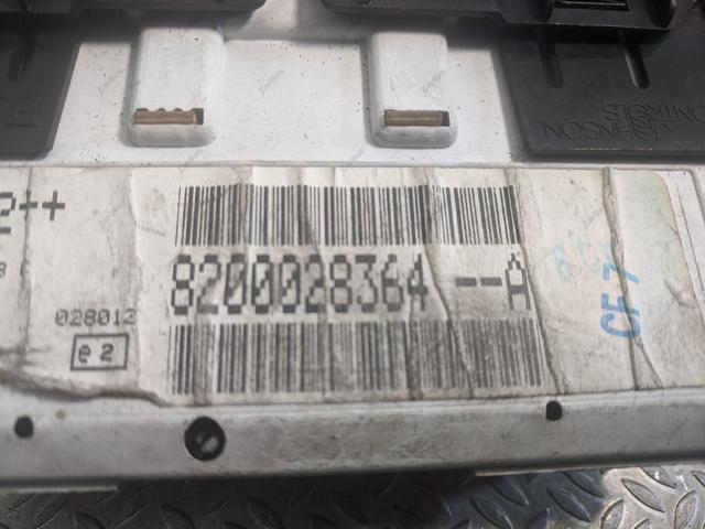 RENAULT 8200028364 Дисплей многофункциональный в наличии Николаев