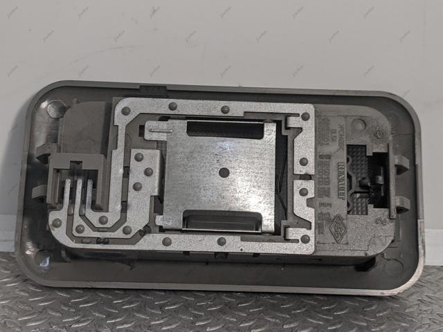 8200100587 RENAULT Плафон освещения салона (кабины) задний купить в Запорожье