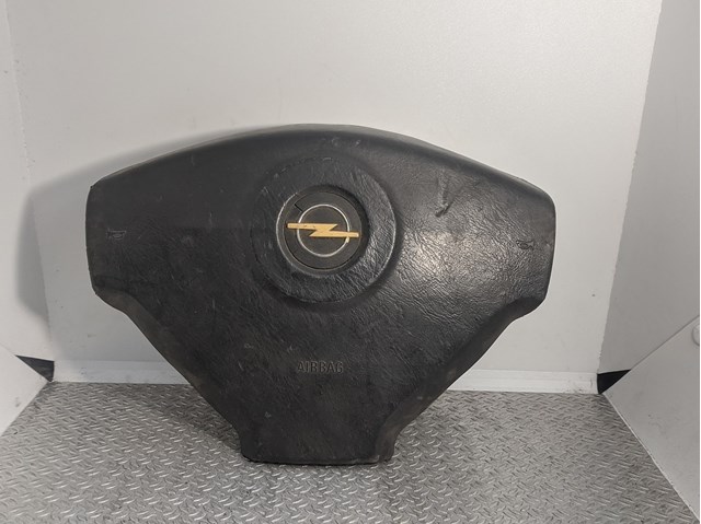 Подушка безопасности в рулевое колесо renault ,opel , nissan 8200136332