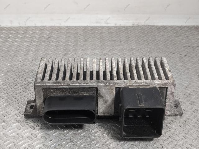 Реле предпускового подогревателя 8200558438 RENAULT