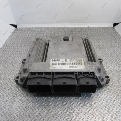 Компьютер двигателя 8200666516 RENAULT