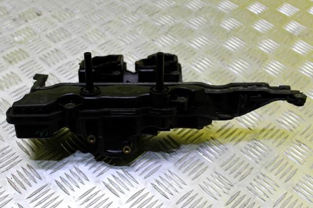 RENAULT 8200673395 Клапанная крышка в наличии Киев
