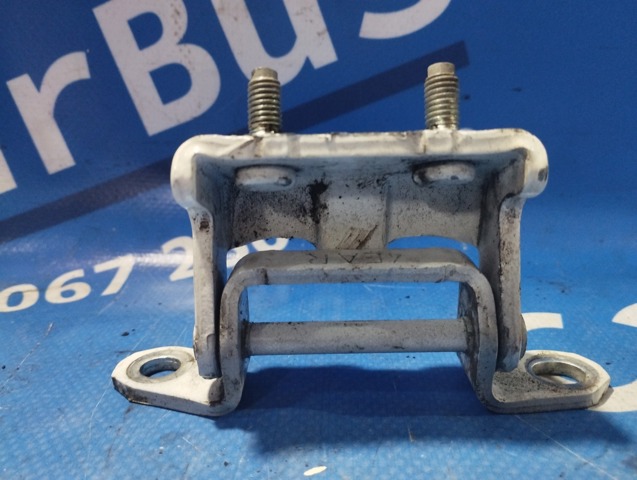 NISSAN 824004EA0A Петля двери задней правой в наличии Запорожье