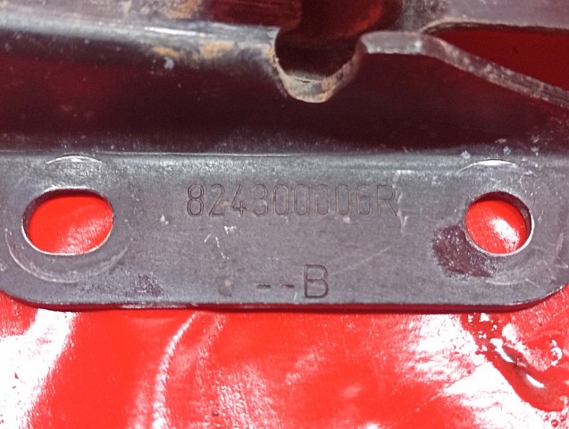 824300006R RENAULT купить в Кривой Рог