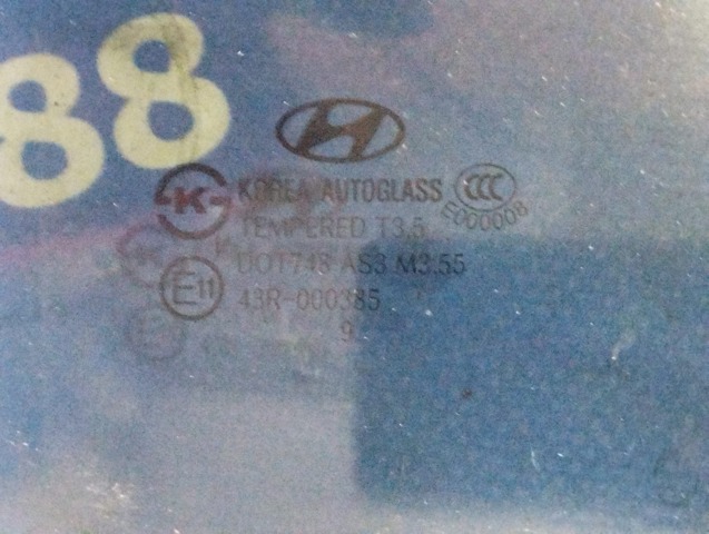 HYUNDAI 834202B020 Стекло двери задней правой в наличии Днепр