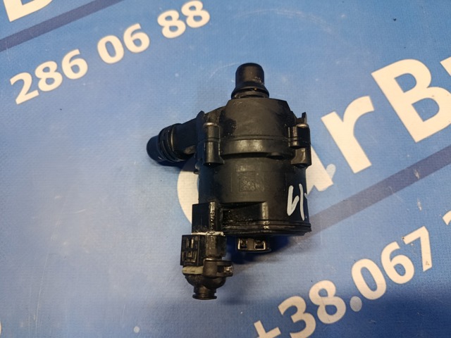 Помпа водяная, (насос) охлаждения, дополнительный электрический 8486849 BMW