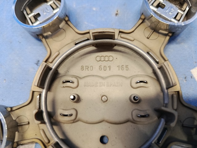 8R0601165 VAG Колпаки купить в Павлоград