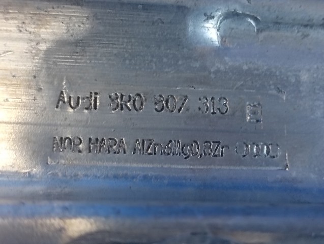 8R0807113D VAG Усилитель переднего бампера купить в Ужгород