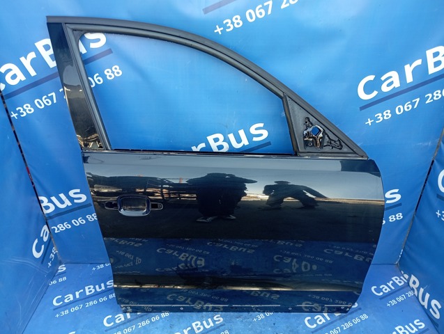 Пассажирская передняя дверь 8R0831052E VAG