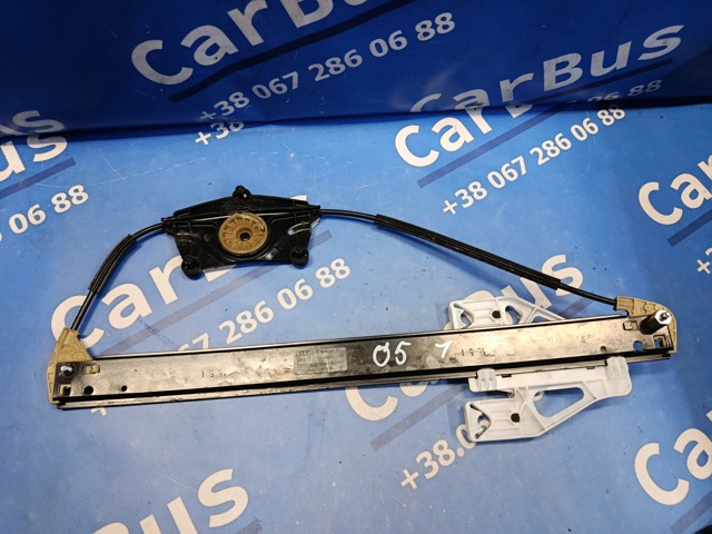 Стеклоподъемник задней левой двери 8R0839461D VAG