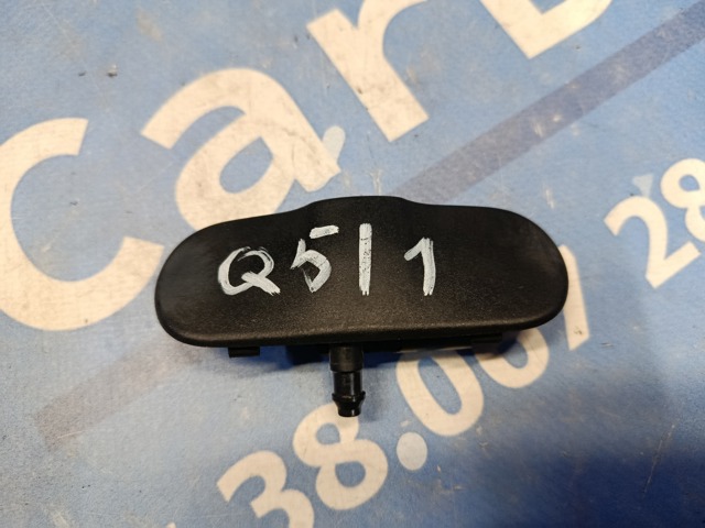 Форсунка омывателя правая 8R0955988B VAG