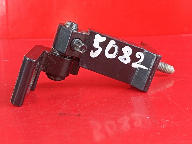 8S0833408B VAG Петля двери передней правой купить в Одесса