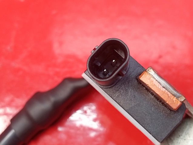 VAG 8S0915181 Кабель массы аккумулятора (АКБ) в наличии Тернополь