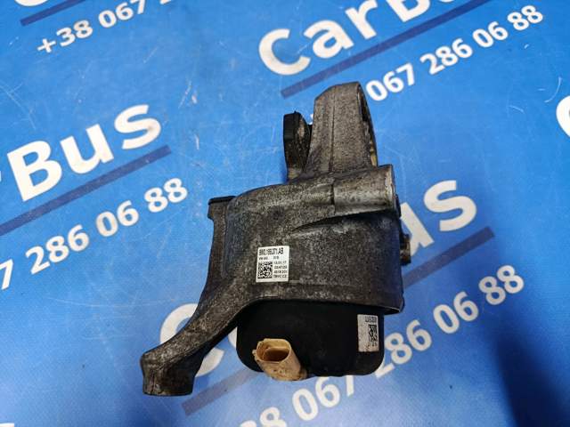 Левая опора двигателя 8W0199371AB VAG