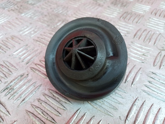 Проставка верняя задней пружины 8W0512149A VAG
