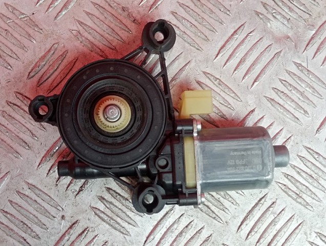 Мотор стеклоподъемника двери передней, правой 8W0959802 VAG