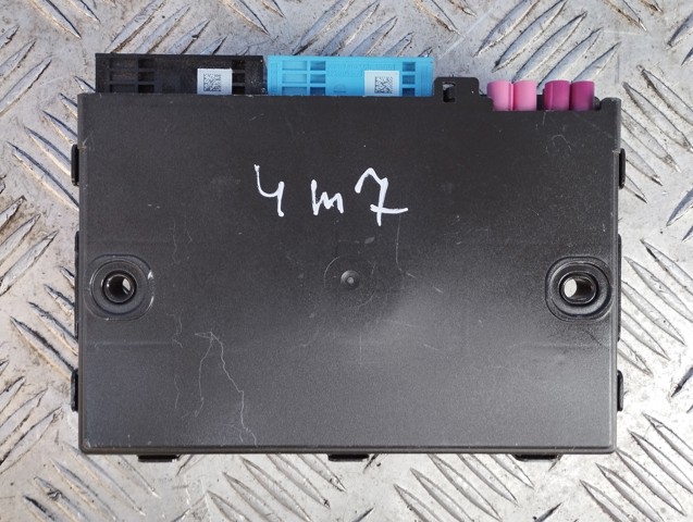 Модуль "Диагностический интерфейс" 8W8907468F VAG