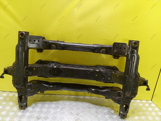 Крабобалка передней подвески 9063305006 MERCEDES