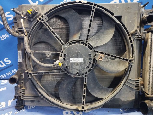 921009251R Радиатор кондиционера купить Кривой Рог