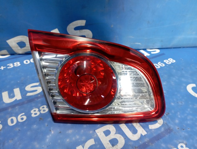 Задний левый внутренний фонарь 924052B520 HYUNDAI