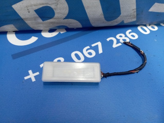 Фонарь подсветки ног, передний 9242161 BMW
