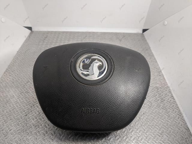 Подушка безопасности водителя 985704073R RENAULT