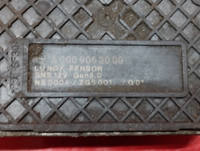 MERCEDES A0009053009 Датчик оксидов азота NOX передний в наличии Павлоград