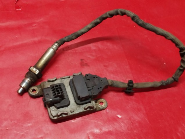 Датчик оксидов азота NOX, передний A0009053009 MERCEDES