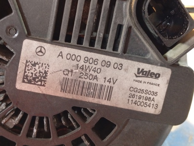 Генератор автомобиля A0009060903 MERCEDES
