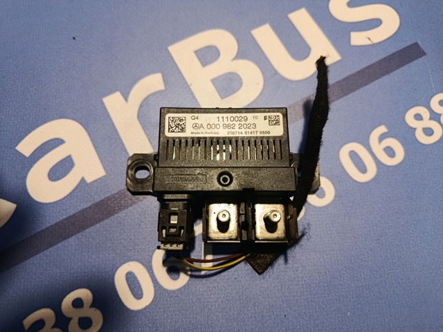 Реле контроля заряда АКБ A0009822023 MERCEDES