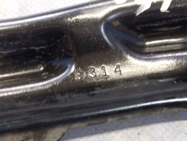 Рычаг/тяга задней подвески продольный верхний, правый A1673503800 MERCEDES