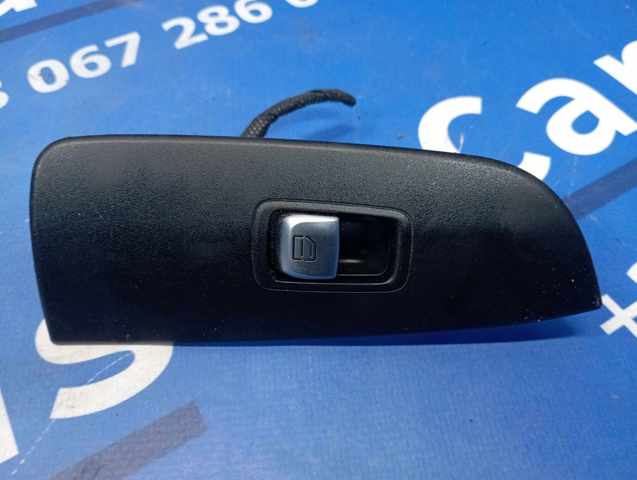Кнопки переднего правого стеклоподъёмника A20590515139051 MERCEDES