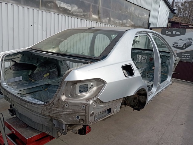 A2126306101 MERCEDES Стойка кузова центральная левая купить в Сумы