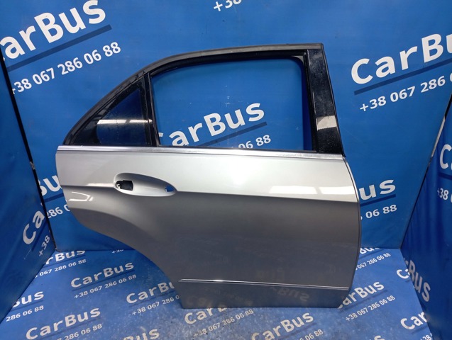Задняя правая дверь A2127300205 MERCEDES