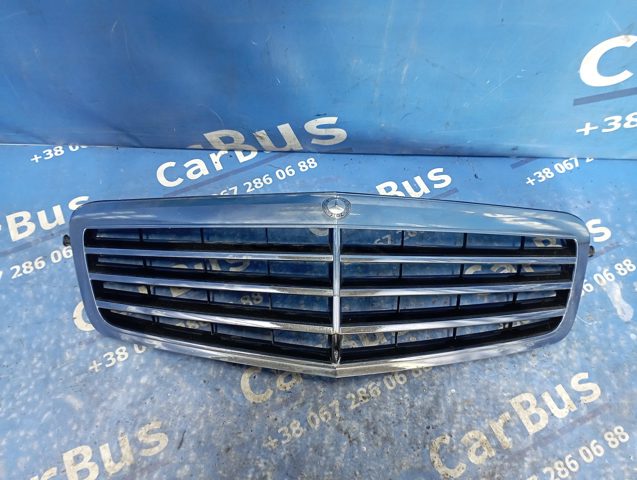 Решетка радиатора A2128800583 MERCEDES