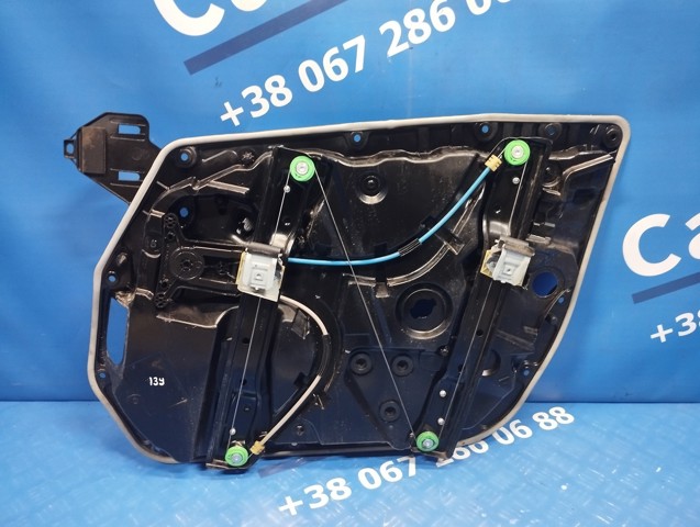 Стеклоподъемник с электродвигателем A2137205105 MERCEDES
